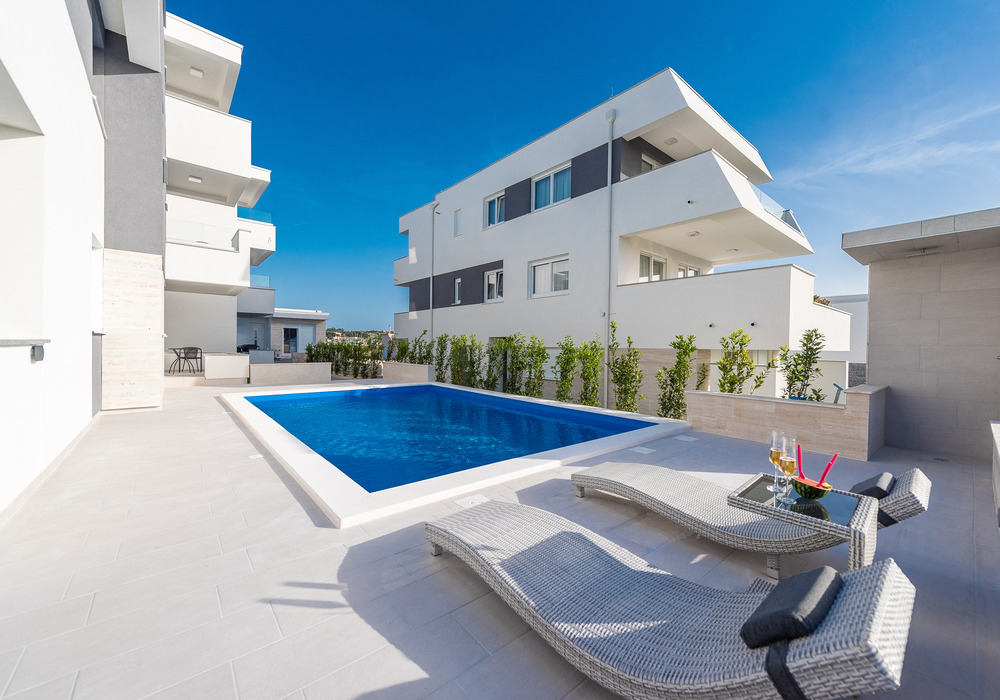 POOL VILLAS MARIS - šesterokrevetni apartman