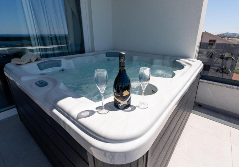 Boutique Hotel IVY'Z - trokrevetna soba