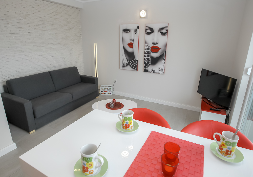 TOMANA - šesterokrevetni apartman