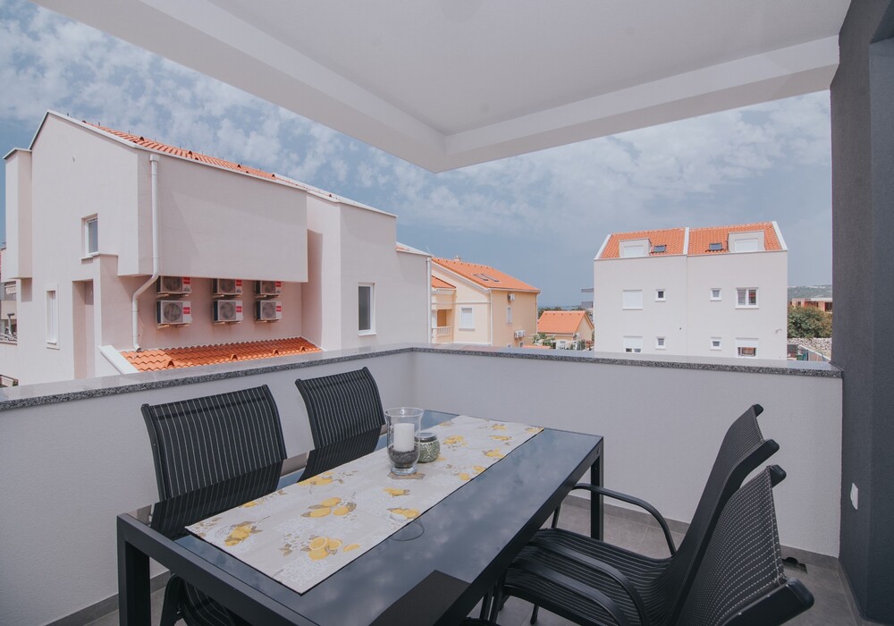 RELAX - osmerokrevetni apartman